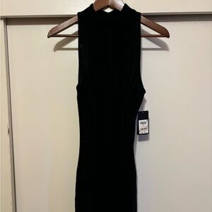 GUESS Black Short Sleeve Knit Dress, Medium